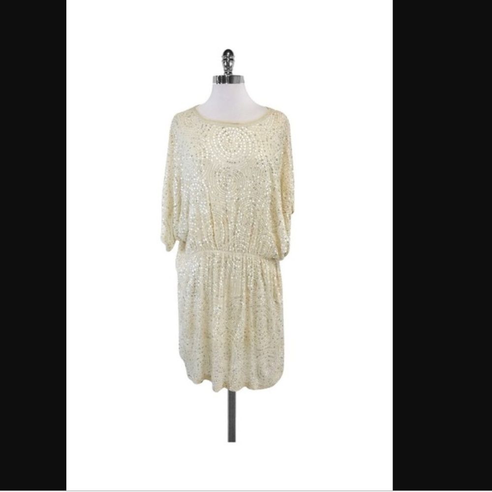 Cream Alexia Admor Dress